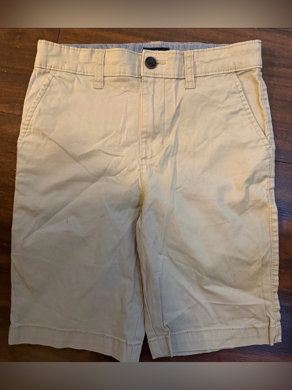 Oshkosh boys khaki shorts size 10